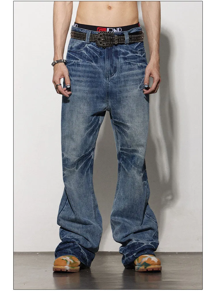 Clean Fit Jeans