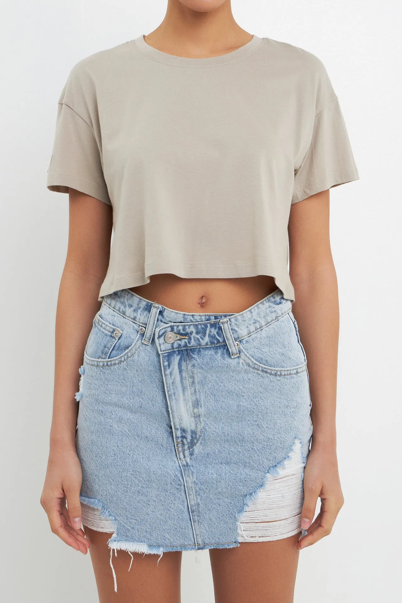 Cropped Basic T-Shirt