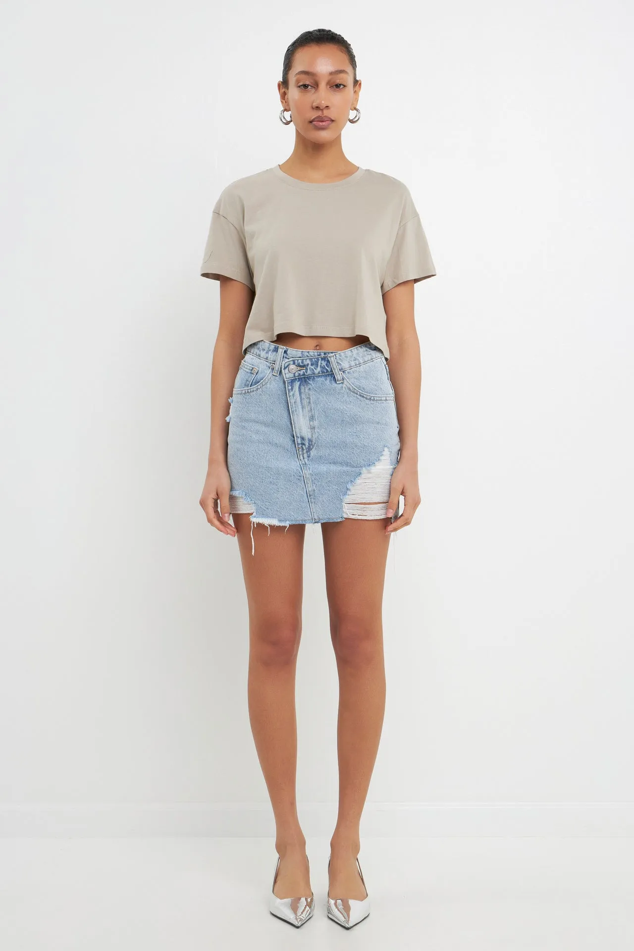 Cropped Basic T-Shirt
