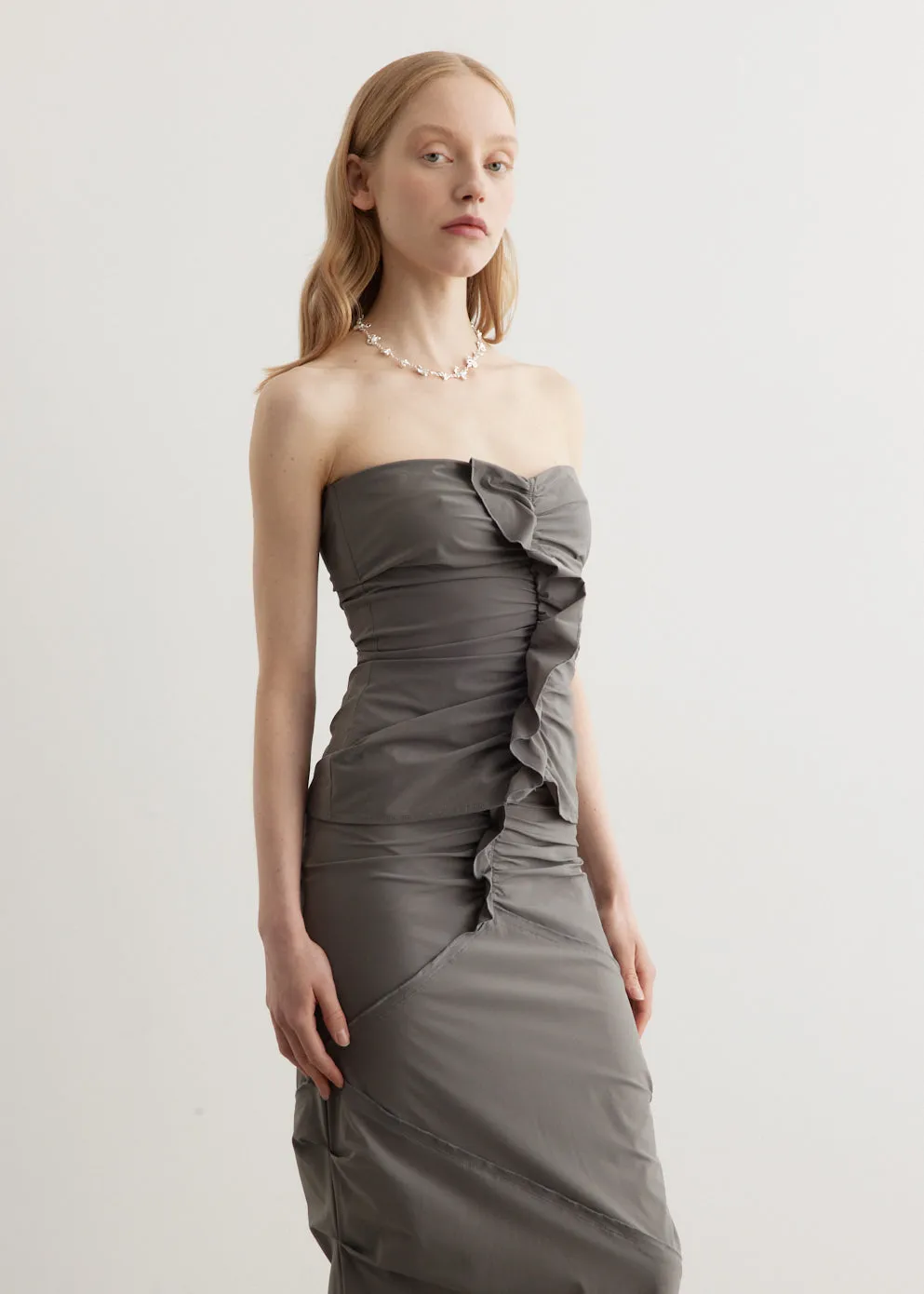 Minimal Ruffle Tube Top