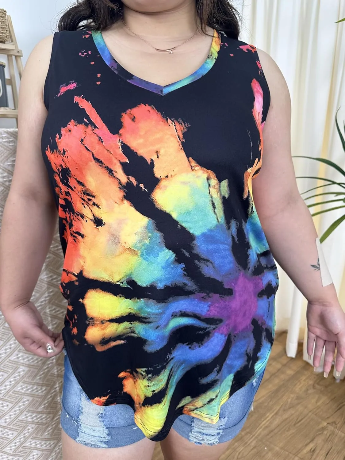 RITERA Plus Size Tank Tops for Women Tie Dye V Neck Sleeveless Shirt Casual Basic Muticolor Oversized Tanks XL-5XL