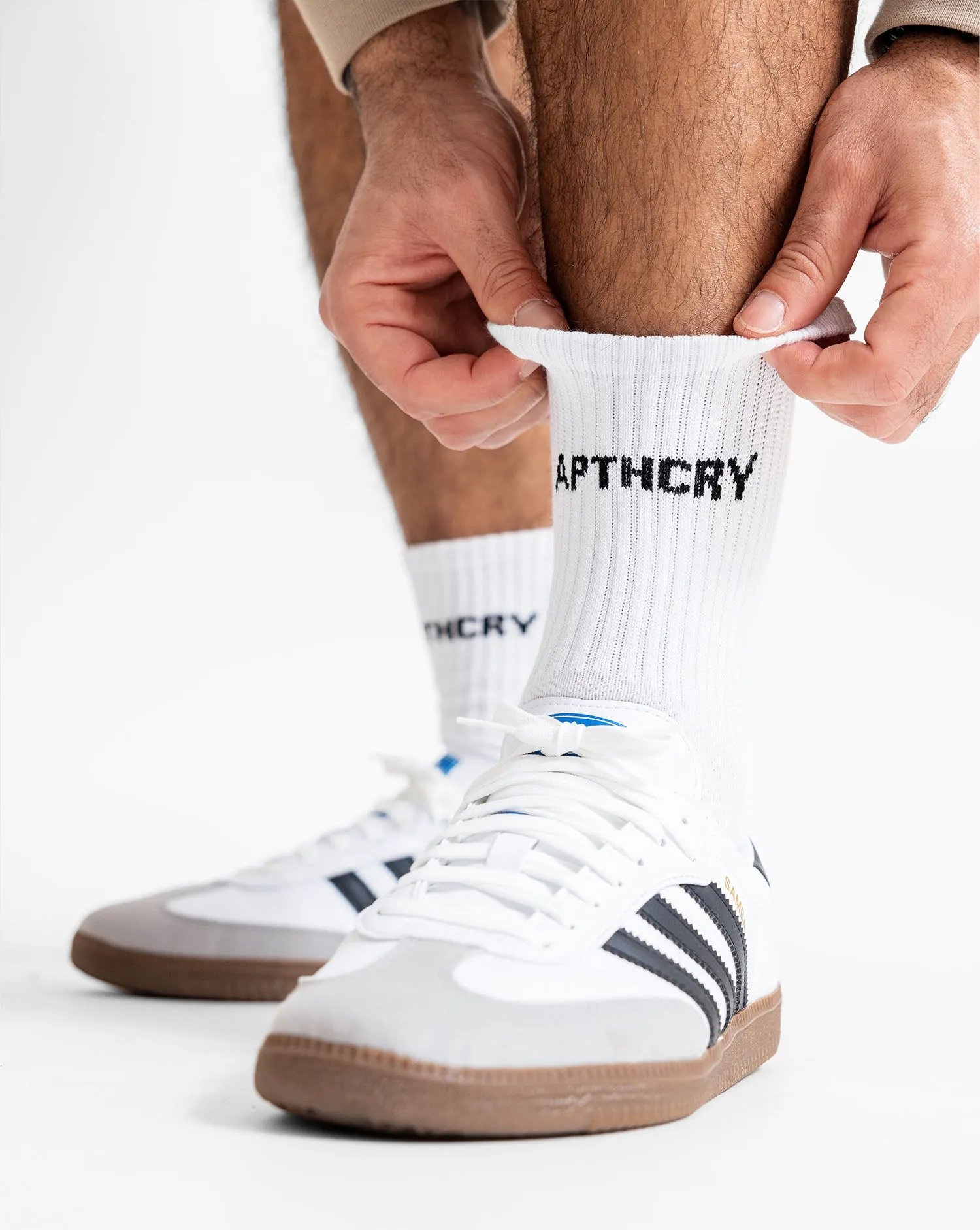 Shin Logo Mid-Length - White