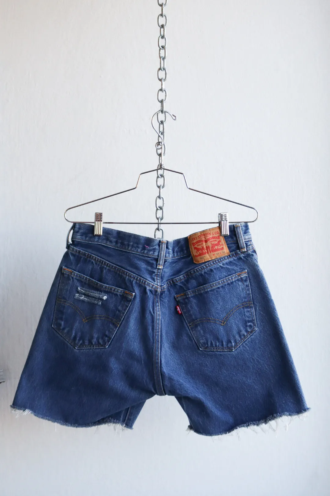 Vintage Levi 501 Shorts 32"
